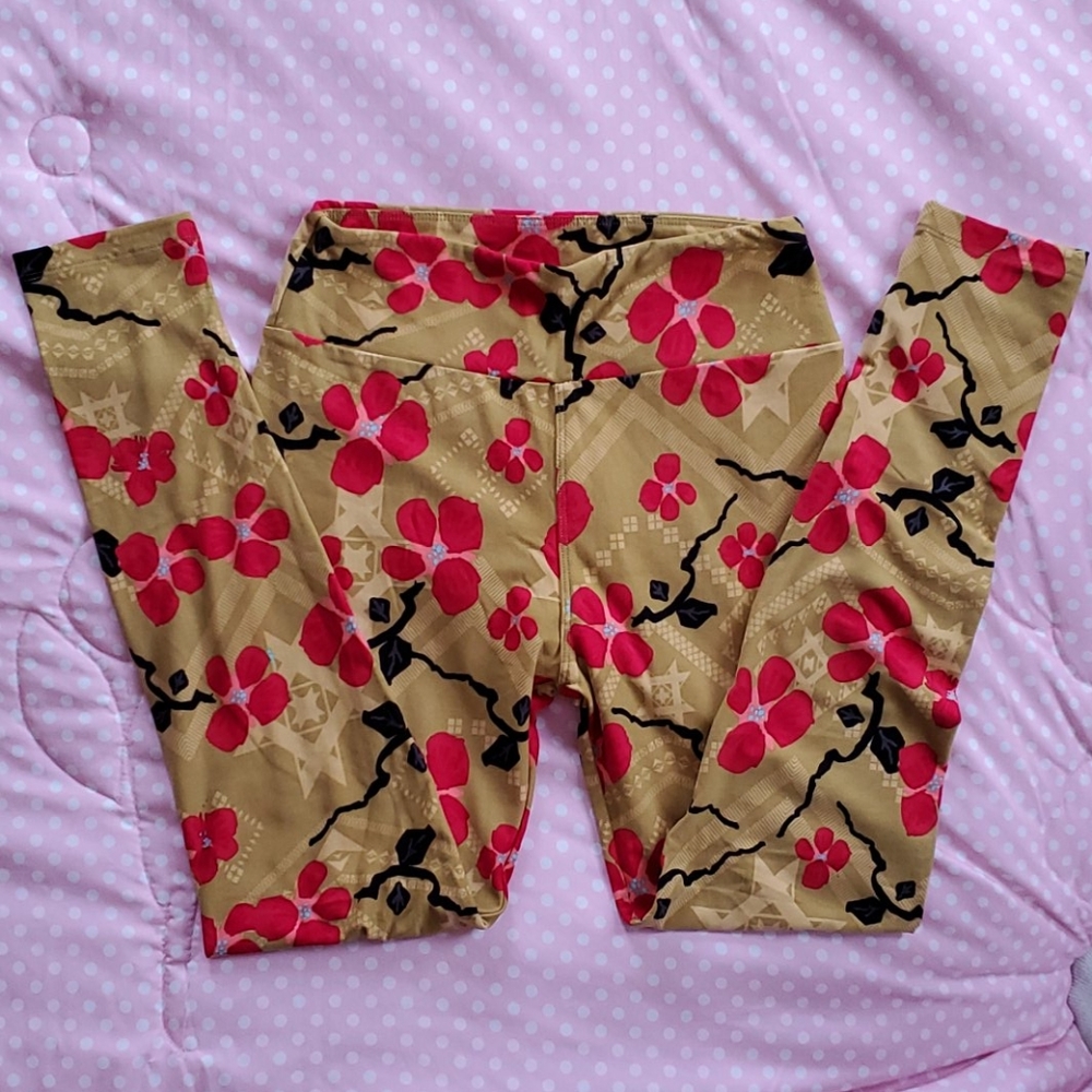 Lularoe Leggings NWOT